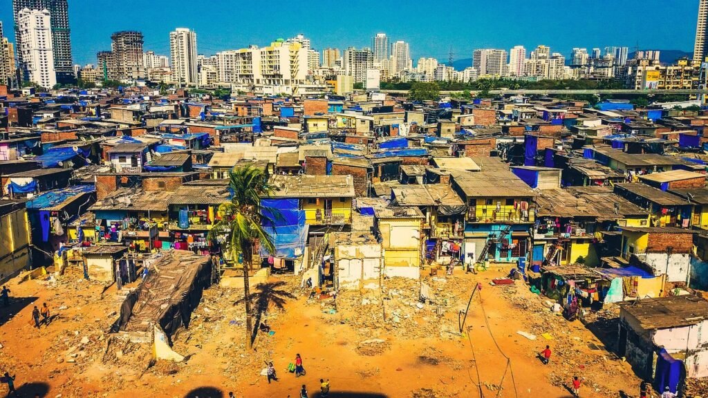 mumbai, slums, poverty-5250402.jpg